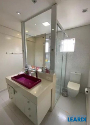 Imagem Sobrado com 4 Quartos à Venda, 357 m² em Vila Vitória - Santo André Imagem Sobrado com 4 Quartos à Venda, 357 m² em Vila Vitória - Santo André