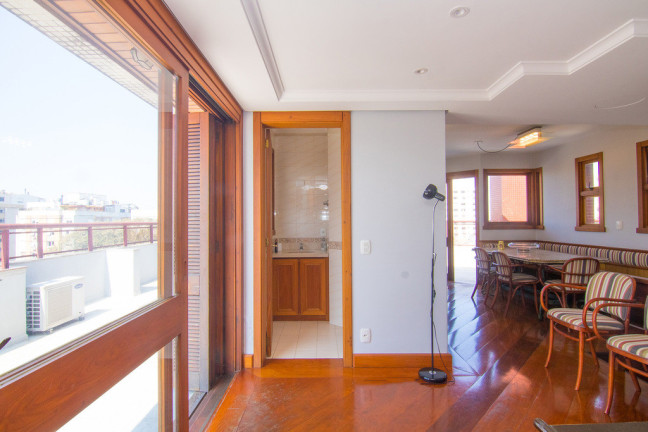 Imagem Cobertura com 3 Quartos à Venda, 164 m² em Rio Branco - Porto Alegre