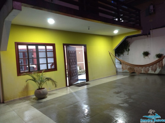 Imagem Casa com 3 Quartos à Venda, 135 m² em Itaguá - Ubatuba