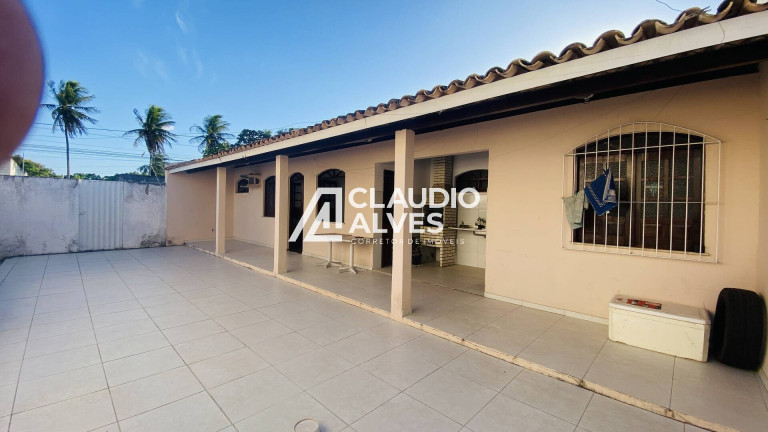 Imagem Casa com 4 Quartos à Venda, 200 m² em Santa Mônica - Feira De Santana