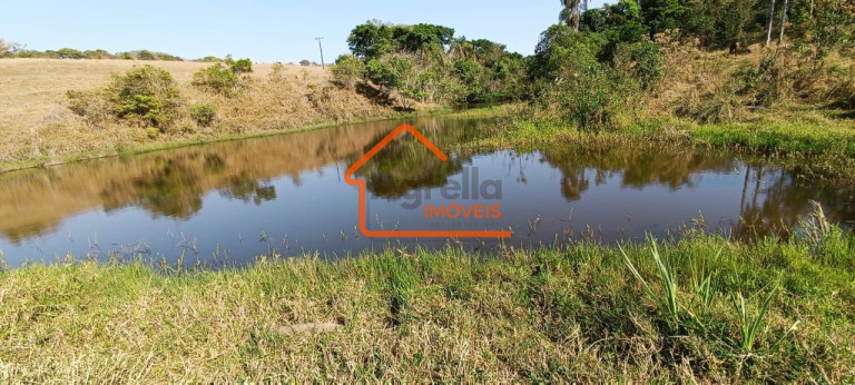 Imagem Imóvel com 3 Quartos à Venda, 300 m² em Alfenas - Alfenas Imagem Imóvel com 3 Quartos à Venda, 300 m² em Alfenas - Alfenas
