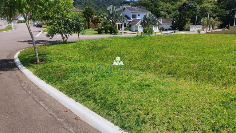 Imagem Terreno à Venda, 1.074 m² em Centro - Jambeiro