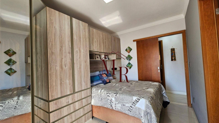 Imagem Apartamento com 3 Quartos à Venda, 134 m² em Vila Guilhermina - Praia Grande