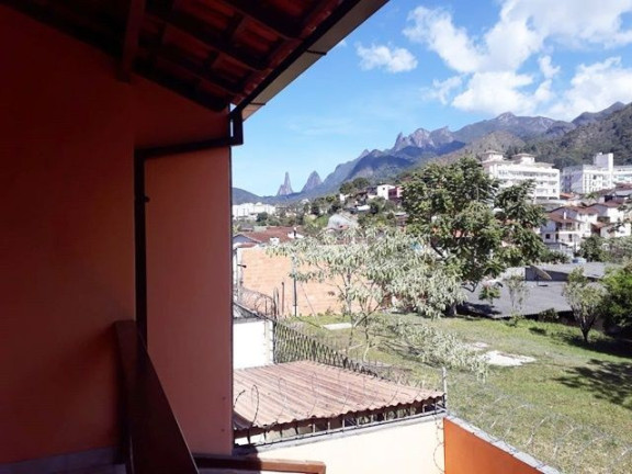 Imagem Casa com 3 Quartos à Venda, 112 m² em Cascata Guarani - Teresópolis
