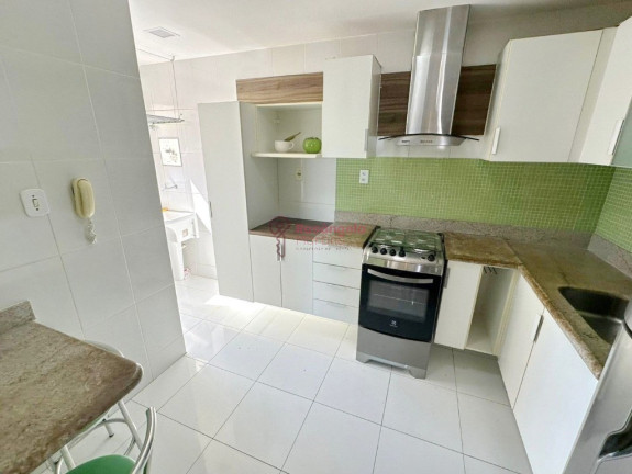 Imagem Apartamento com 2 Quartos à Venda, 71 m² em Itapuã - Vila Velha Imagem Apartamento com 2 Quartos à Venda, 71 m² em Itapuã - Vila Velha
