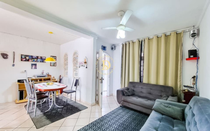 Casa com 3 Quartos à Venda, 110 m² em Parque Industrial - São José Dos Campos