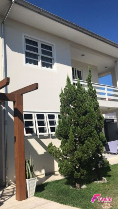 Imagem Casa com 3 Quartos à Venda, 450 m² em Centro - Palhoça Imagem Casa com 3 Quartos à Venda, 450 m² em Centro - Palhoça
