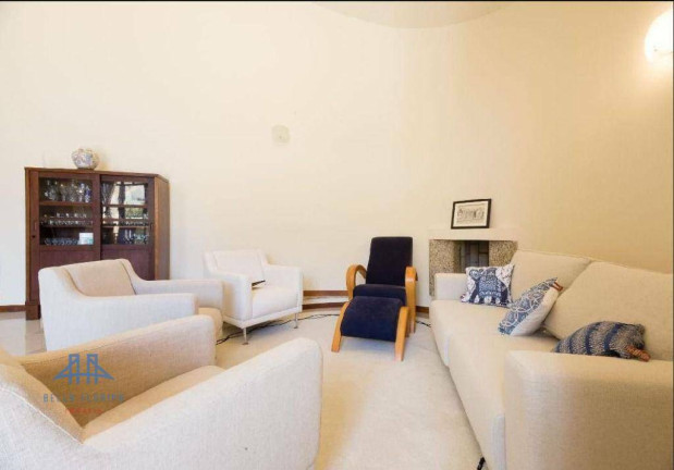 Imagem Casa com 5 Quartos à Venda, 324 m² em Itacorubi - Florianópolis Imagem Casa com 5 Quartos à Venda, 324 m² em Itacorubi - Florianópolis