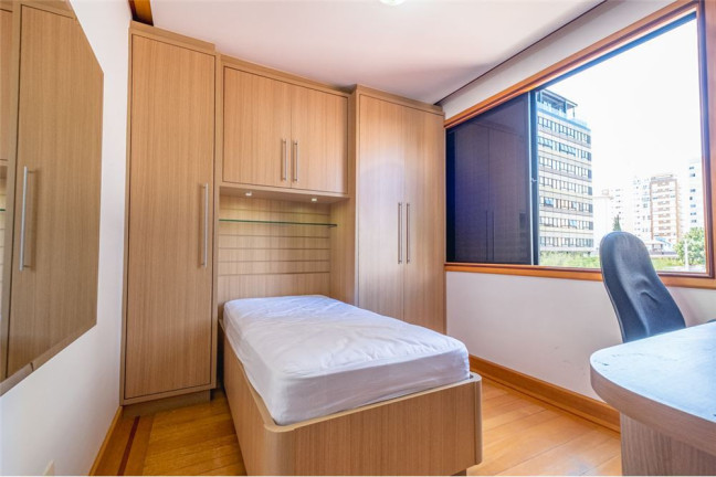 Imagem Imóvel com 3 Quartos à Venda,  em Centro - Florianópolis