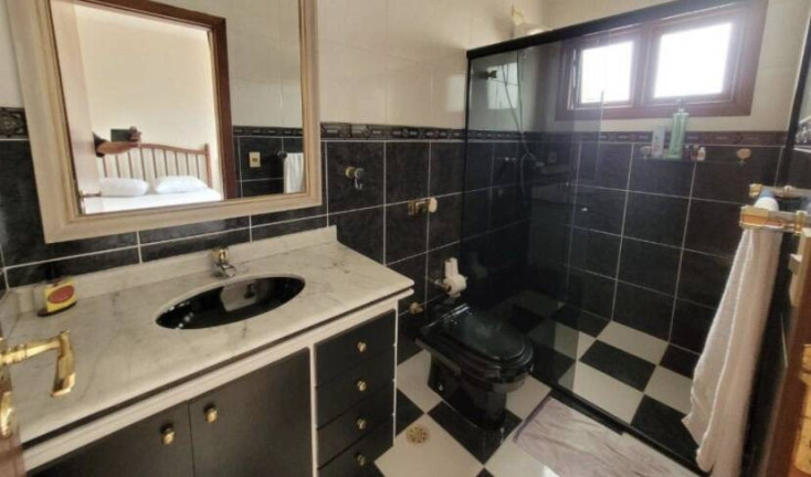Imagem Casa com 4 Quartos à Venda, 720 m² em Peruibe - Peruíbe Imagem Casa com 4 Quartos à Venda, 720 m² em Peruibe - Peruíbe