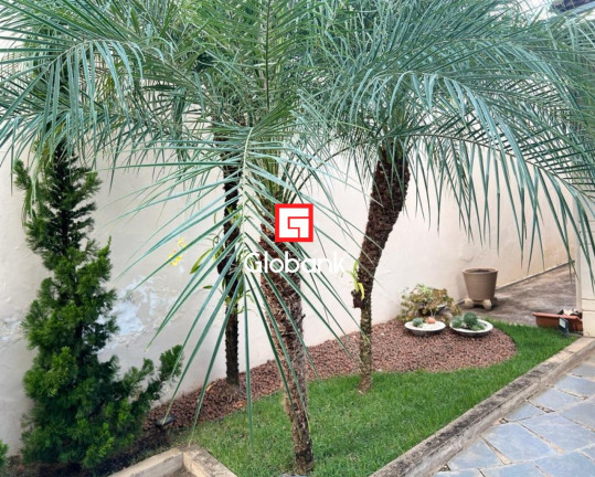 Imagem Casa com 3 Quartos à Venda, 240 m² em Jardim Panorama - Montes Claros Imagem Casa com 3 Quartos à Venda, 240 m² em Jardim Panorama - Montes Claros