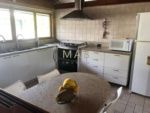 Imagem Imóvel com 3 Quartos à Venda, 900 m² em Jurerê Internacional - Florianópolis
