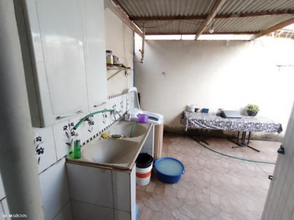 Imagem Casa com 3 Quartos à Venda, 200 m² em Jardim Santana - Porto Velho Imagem Casa com 3 Quartos à Venda, 200 m² em Jardim Santana - Porto Velho