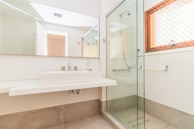 Imagem Apartamento com 3 Quartos à Venda, 309 m² em Auxiliadora - Porto Alegre Imagem Apartamento com 3 Quartos à Venda, 309 m² em Auxiliadora - Porto Alegre