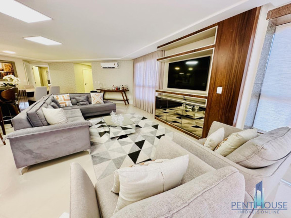 Imagem Apartamento com 3 Quartos à Venda, 179 m² em Centro - Balneário Camboriú