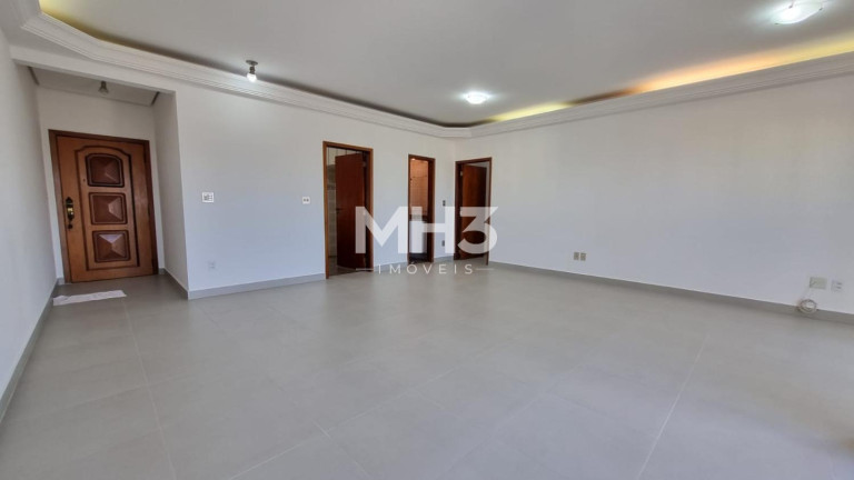 Imagem Imóvel com 4 Quartos à Venda, 150 m² em Mansões Santo Antônio - Campinas Imagem Imóvel com 4 Quartos à Venda, 150 m² em Mansões Santo Antônio - Campinas