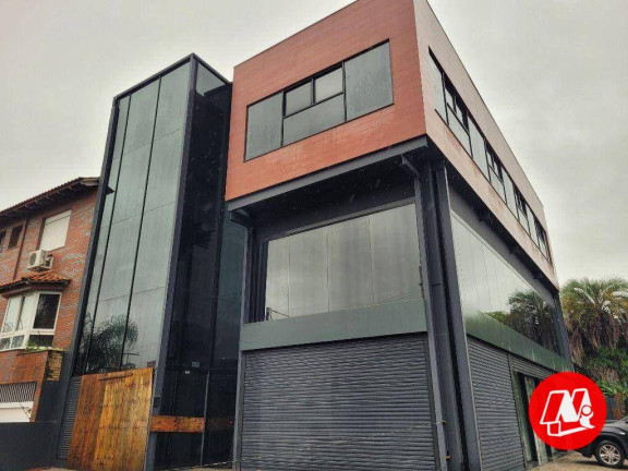Edifício Residencial para Alugar, 380 m² em Chácara Das Pedras - Porto Alegre