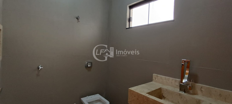 Imagem Casa com 3 Quartos à Venda, 216 m² em Vila Palmira - Campo Grande Imagem Casa com 3 Quartos à Venda, 216 m² em Vila Palmira - Campo Grande