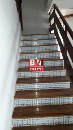 Imagem Casa com 4 Quartos à Venda, 190 m² em Penha Circular - Rio De Janeiro Imagem Casa com 4 Quartos à Venda, 190 m² em Penha Circular - Rio De Janeiro