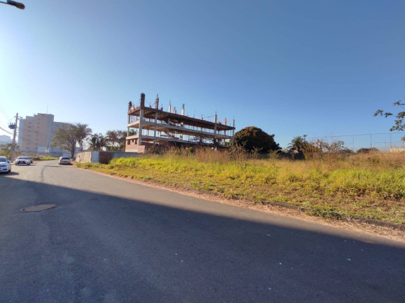 Imagem Terreno à Venda, 1.150 m² em Vila Rosa - Goiânia Imagem Terreno à Venda, 1.150 m² em Vila Rosa - Goiânia