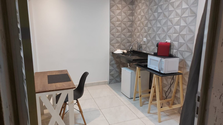 Imagem Kitnet com 6 Quartos à Venda, 185 m² em Vila Nair - São Paulo