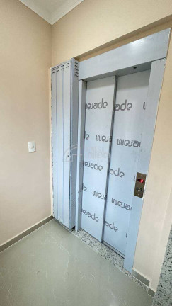 Imagem Casa com 4 Quartos à Venda, 320 m² em Pompéia - Santos Imagem Casa com 4 Quartos à Venda, 320 m² em Pompéia - Santos
