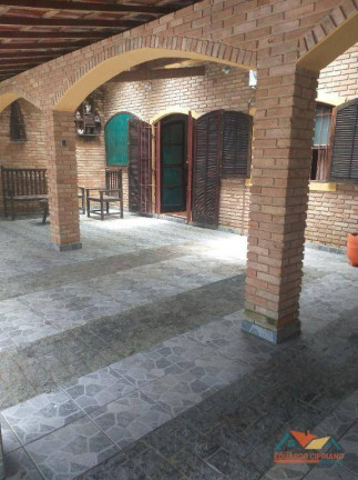 Imagem Casa com 3 Quartos à Venda, 230 m² em Massaguaçu - Caraguatatuba