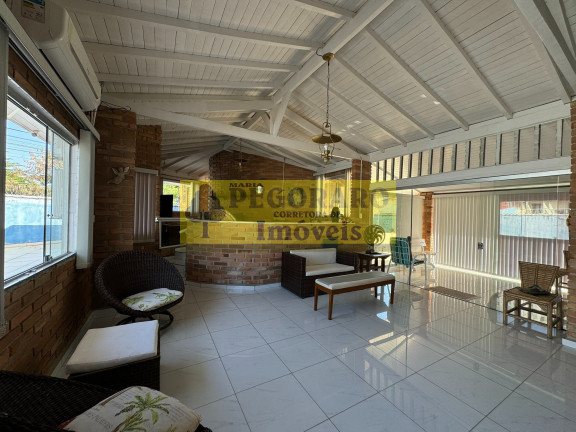 Imagem Casa com 4 Quartos à Venda, 250 m² em Martim De Sá - Caraguatatuba Imagem Casa com 4 Quartos à Venda, 250 m² em Martim De Sá - Caraguatatuba