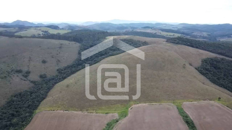 Imagem Imóvel à Venda, 183 m² em Zona Rural - Poços De Caldas Imagem Imóvel à Venda, 183 m² em Zona Rural - Poços De Caldas