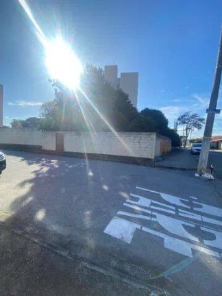 Imagem Terreno à Venda, 577 m² em Vila Aparecida - Taubaté Imagem Terreno à Venda, 577 m² em Vila Aparecida - Taubaté