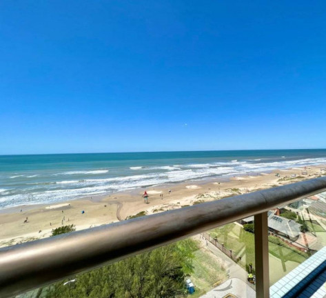 Imagem Apartamento com 4 Quartos à Venda, 150 m² em Centro - Capão Da Canoa Imagem Apartamento com 4 Quartos à Venda, 150 m² em Centro - Capão Da Canoa
