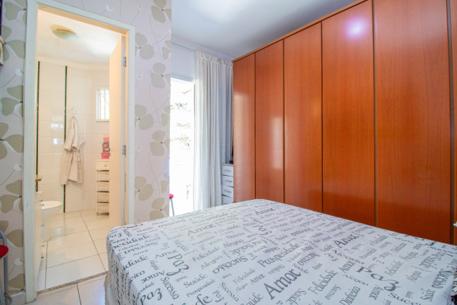 Imagem Sobrado com 3 Quartos à Venda, 105 m² em Vila Guilhermina - São Paulo