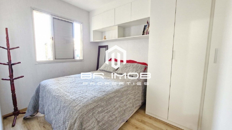 Imagem Imóvel com 3 Quartos à Venda, 68 m² em Jardim Luiza - São Paulo