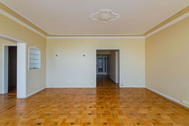 Imagem Apartamento com 3 Quartos à Venda, 210 m² em Centro Histórico - Porto Alegre