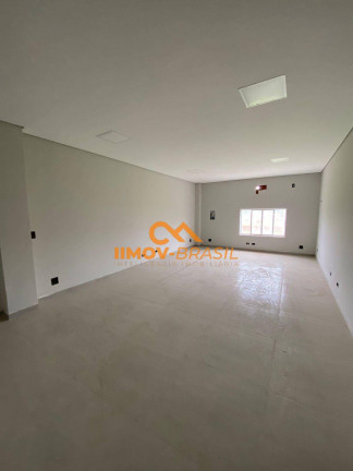 Imagem Sala Comercial para Alugar, 145 m² em Leblon - Campo Grande Imagem Sala Comercial para Alugar, 145 m² em Leblon - Campo Grande