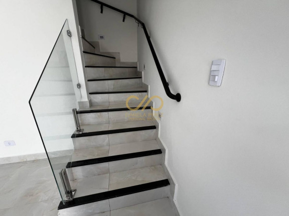Imagem Sobrado com 3 Quartos à Venda, 127 m² em Guilhermina - Praia Grande Imagem Sobrado com 3 Quartos à Venda, 127 m² em Guilhermina - Praia Grande