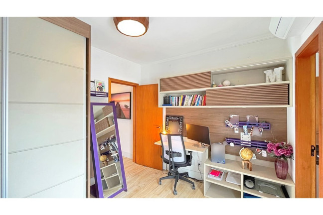 Imagem Casa com 2 Quartos à Venda, 110 m² em Hípica - Porto Alegre