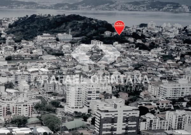 Imagem Apartamento com 2 Quartos à Venda, 59 m² em Coqueiros - Florianópolis