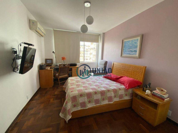 Imagem Apartamento com 3 Quartos à Venda, 177 m² em Icaraí - Niterói