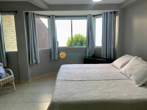 Imagem Casa com 5 Quartos à Venda, 260 m² em Bombas - Bombinhas Imagem Casa com 5 Quartos à Venda, 260 m² em Bombas - Bombinhas