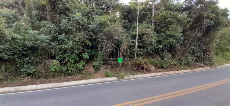 Terreno à Venda, 600 m² em São João Do Rio Vermelho - Florianópolis