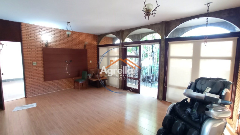 Imagem Casa com 3 Quartos à Venda, 245 m² em Jardim áurea - Mogi Mirim Imagem Casa com 3 Quartos à Venda, 245 m² em Jardim áurea - Mogi Mirim