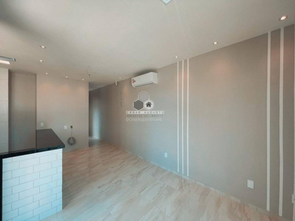 Imagem Casa com 2 Quartos à Venda, 66 m²