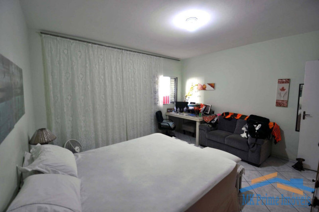 Imagem Casa com 7 Quartos à Venda, 500 m² em Km 18 - Osasco Imagem Casa com 7 Quartos à Venda, 500 m² em Km 18 - Osasco