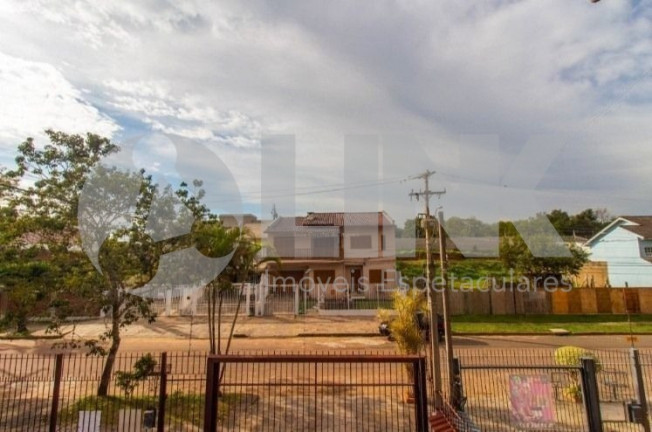 Imagem Casa com 4 Quartos à Venda, 259 m² em Jardim Itu - Porto Alegre Imagem Casa com 4 Quartos à Venda, 259 m² em Jardim Itu - Porto Alegre