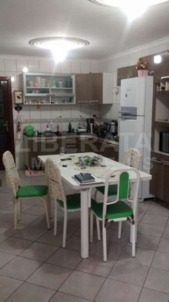 Imagem Sobrado com 3 Quartos à Venda, 154 m² em Centro - Navegantes Imagem Sobrado com 3 Quartos à Venda, 154 m² em Centro - Navegantes