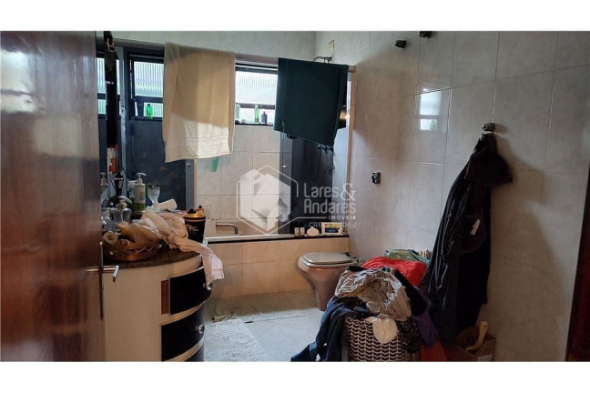 Imagem Casa com 4 Quartos à Venda, 245 m² em Jardim Prudência - São Paulo