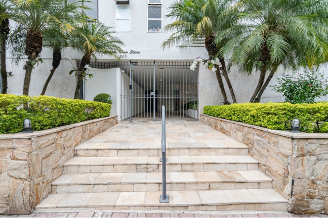 Imagem Apartamento com 2 Quartos à Venda, 79 m² em Itaim Bibi - São Paulo