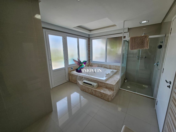 Imagem Casa de Condomínio com 4 Quartos à Venda, 327 m² em Centro - Xangri-lá