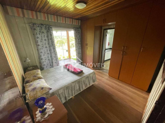 Imagem Chácara com 2 Quartos à Venda, 160 m²